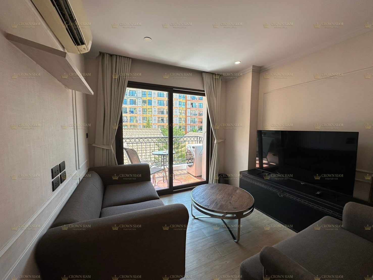 中天 • Venetian Signature Condo Resort Pattaya • 两居室公寓