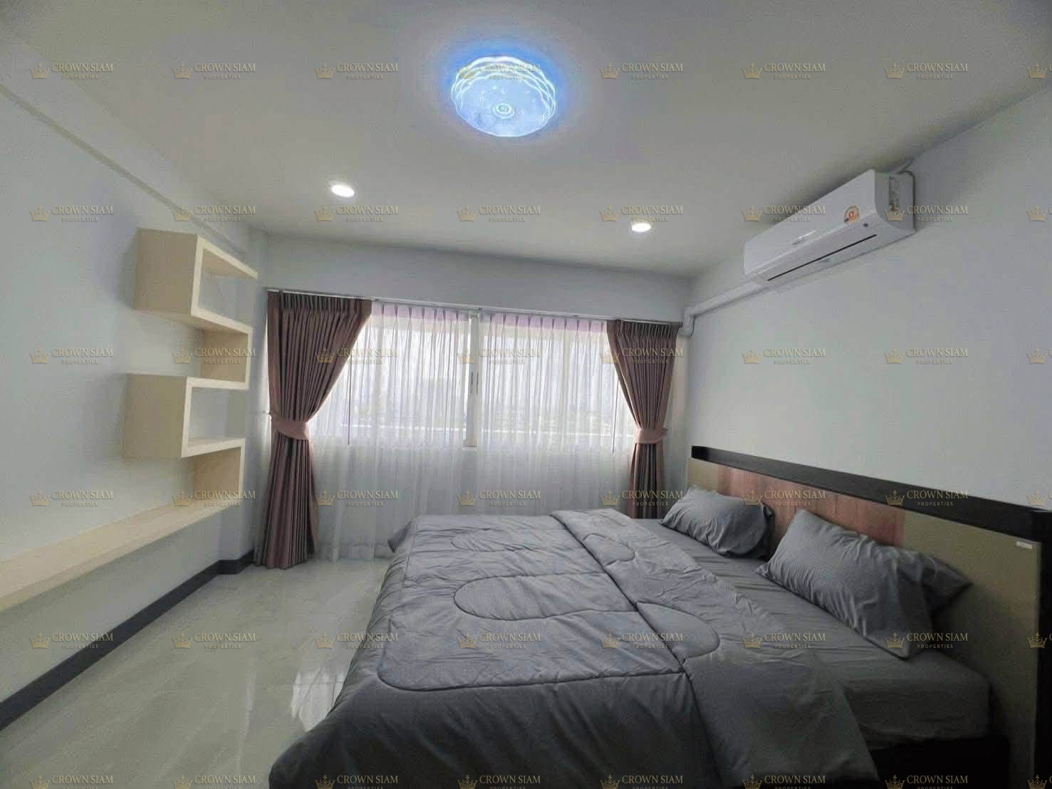 Jomtien • Kheha Thepprasit • 3BR Condominium - Image 8