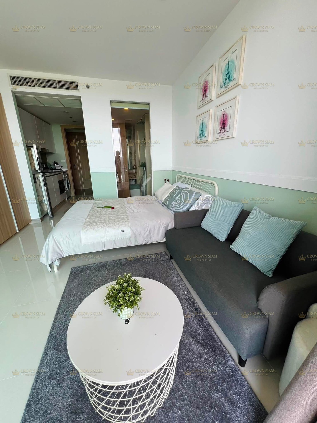 Wongamat • The Riviera Wongamat • 35F Studio - Image 3