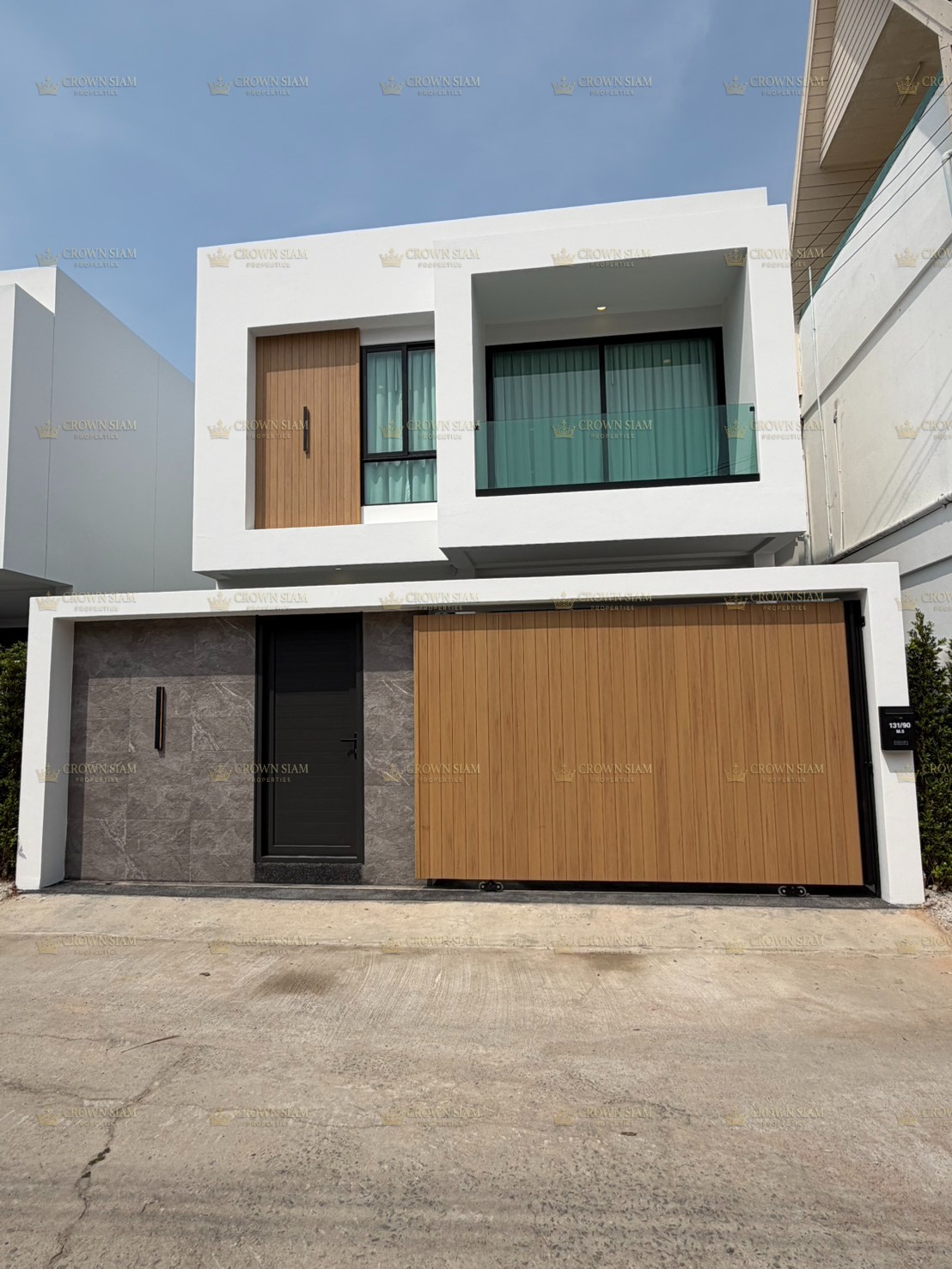 PATTAYA - WONGAMAT - NEWLY BUILT VILLA 2026 -001/2