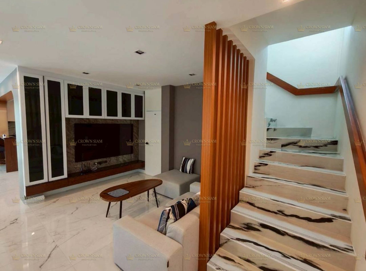 Mabprachan • Luxury Pool Villa • 5BR Private Residence - Image 10