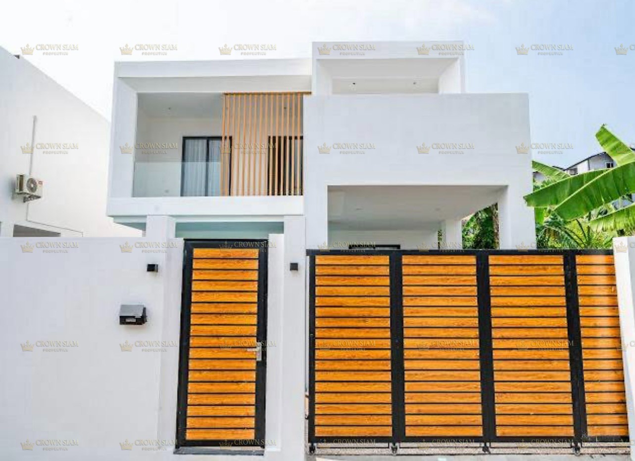 Central Pattaya • Luxury Brand-New Pool Villa • 6BR Pool Villa