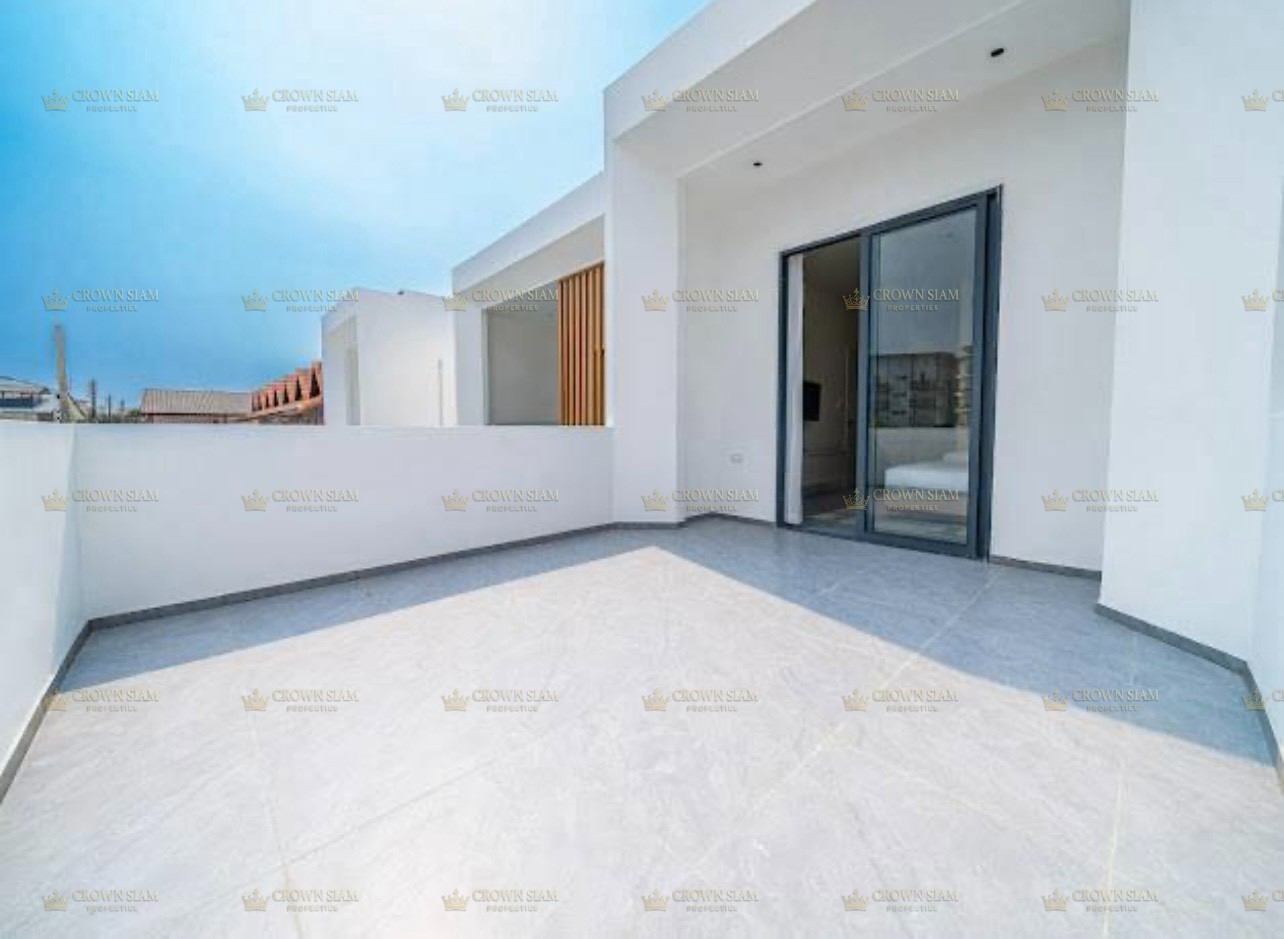 Central Pattaya • Luxury Brand-New Pool Villa • 6BR Pool Villa - Image 4