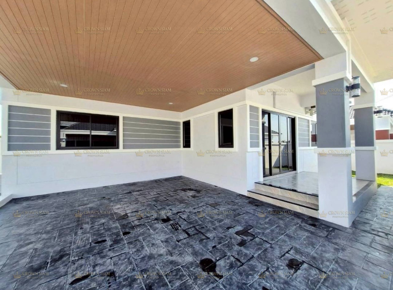 East Pattaya • Soi Thung Klom Tan Man • 3BR House - Image 3