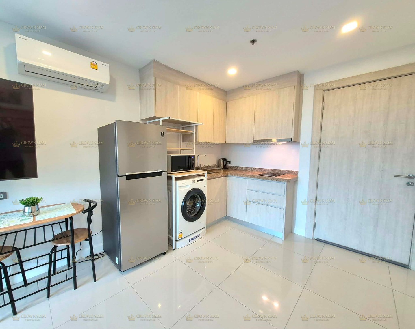 Pratumnak • The Jewel Condominium • 1BR Condominium - Image 7