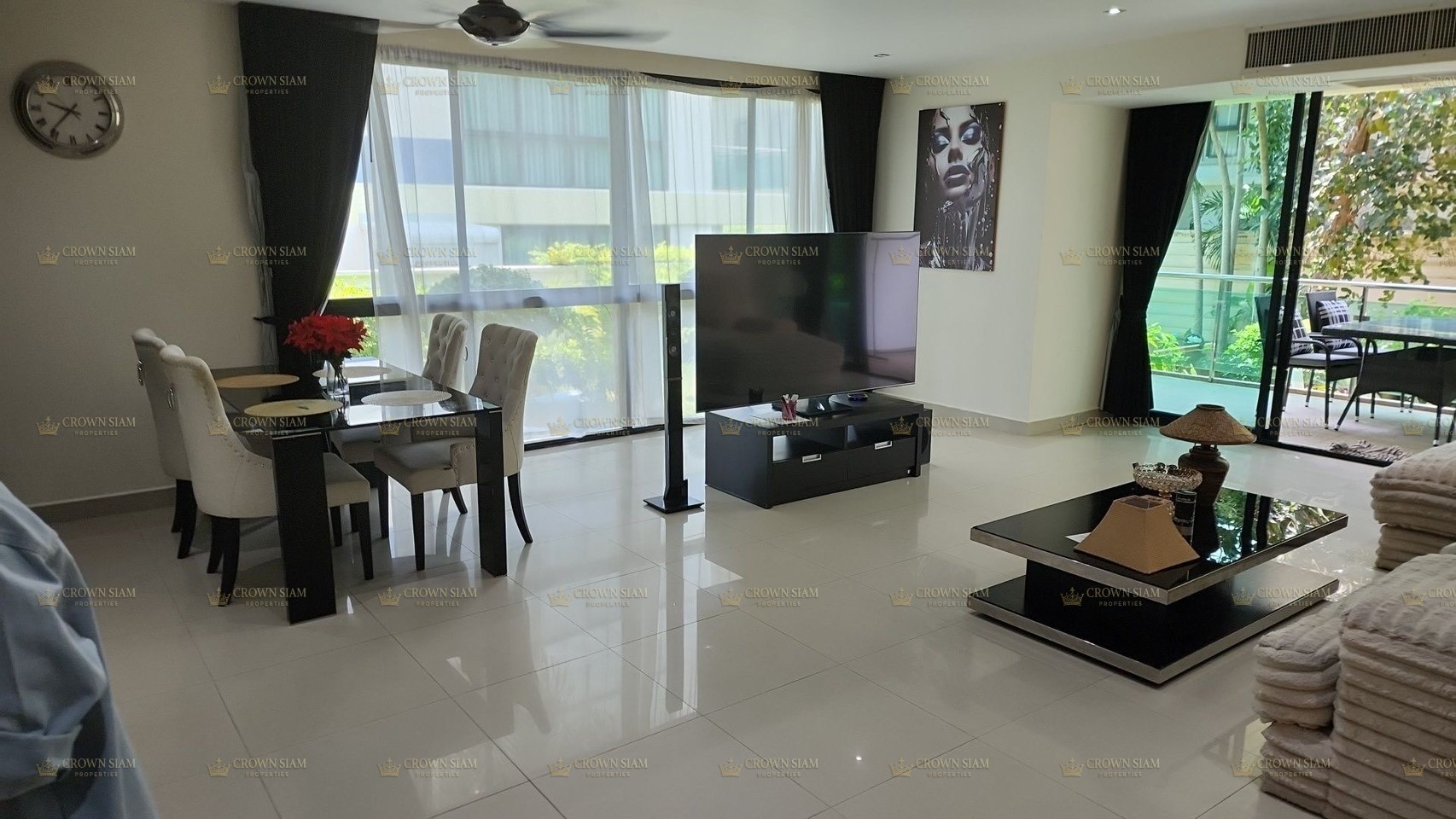 Jomtien • The Park Condominium • Ground Floor 2BR Pool Access Corner Unit