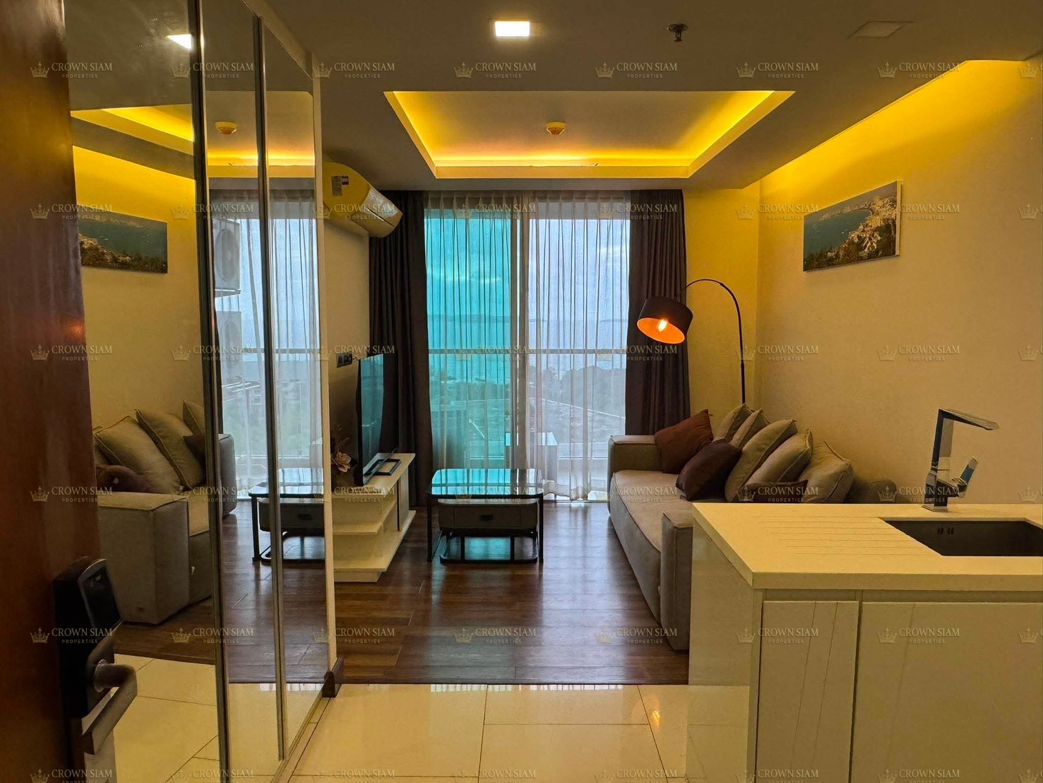 พระตำหนัก • The Peak Towers • คอนโด 1 ห้องนอน - Image 4