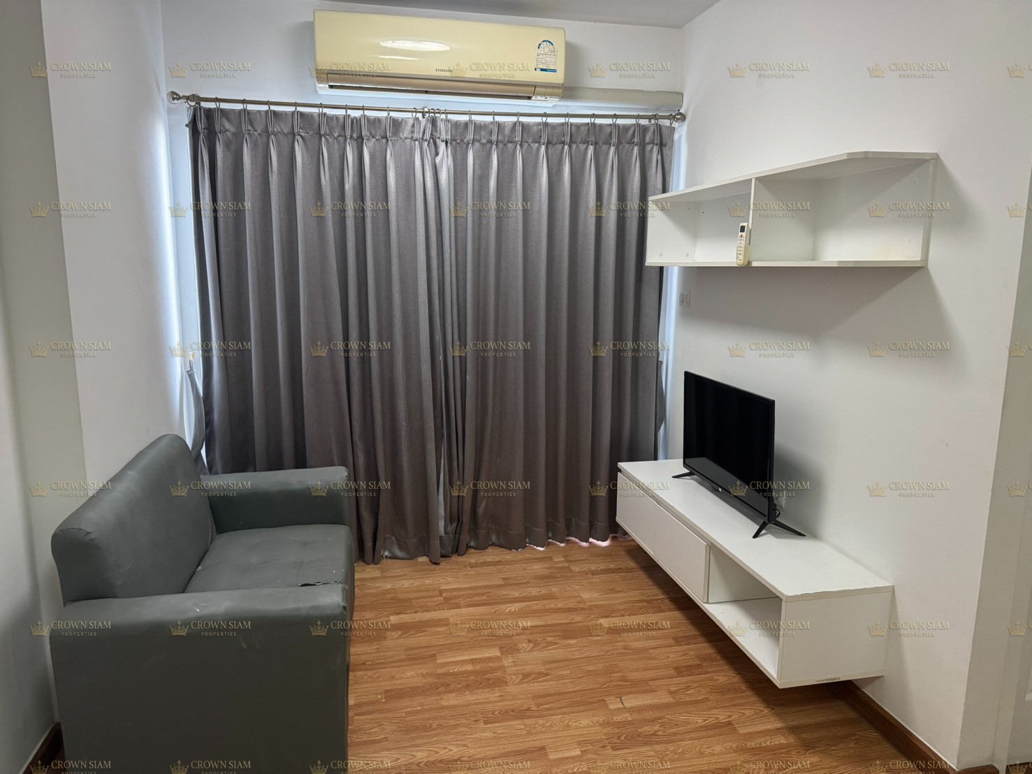 South Pattaya • The Trust Residence South Pattaya • 9F 1BR Corner Condo - Image 3