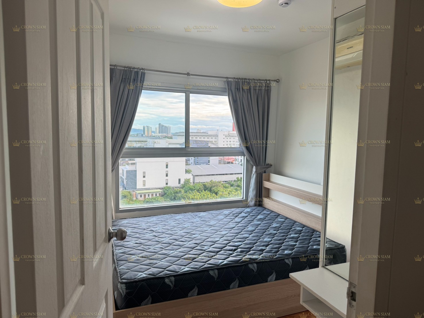 South Pattaya • The Trust Residence South Pattaya • 9F 1BR Corner Condo - Image 7