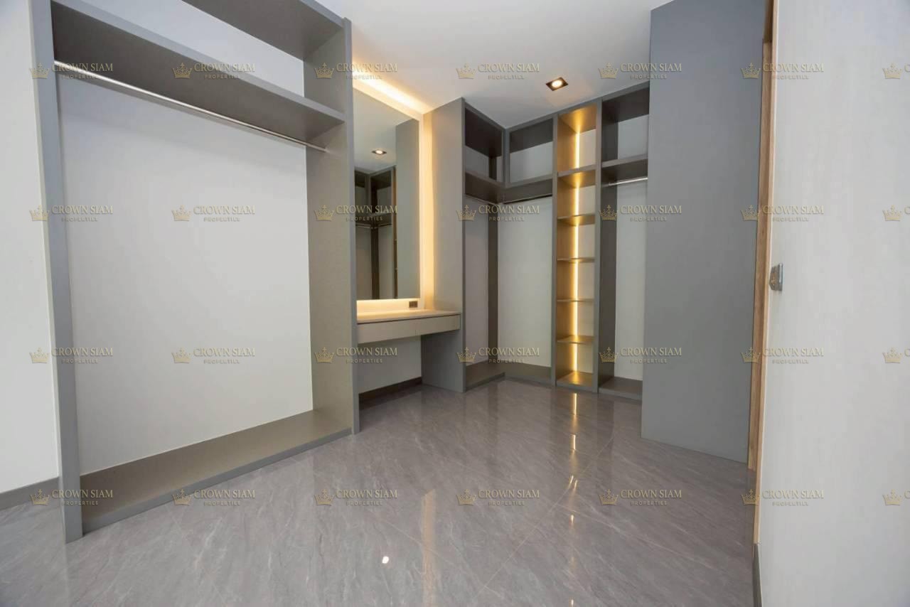 มาบประชัน • บ้านดีไซน์หรู • วิลล่า 4 ห้องนอน 6 ห้องน้ำ - Image 10