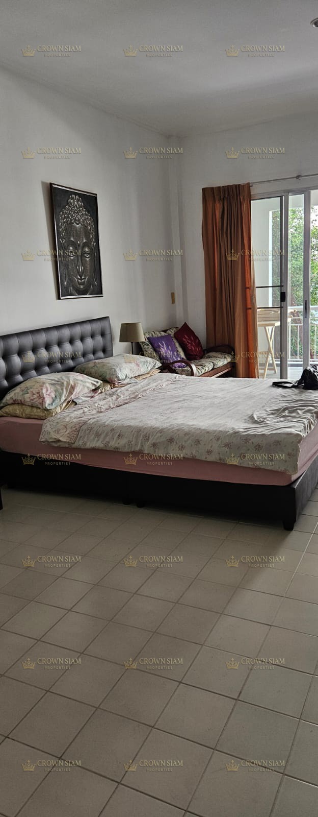 Jomtien • La Lana Condominium • 1BR Condo