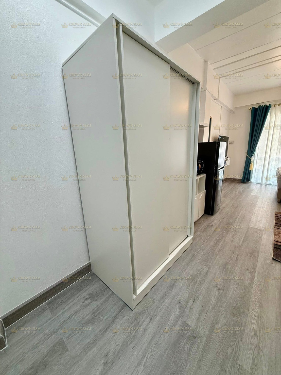 พัทยากลาง • นิรันดร์ พัทยากลาง • ชั้น 3 สตูดิโอ - Image 8