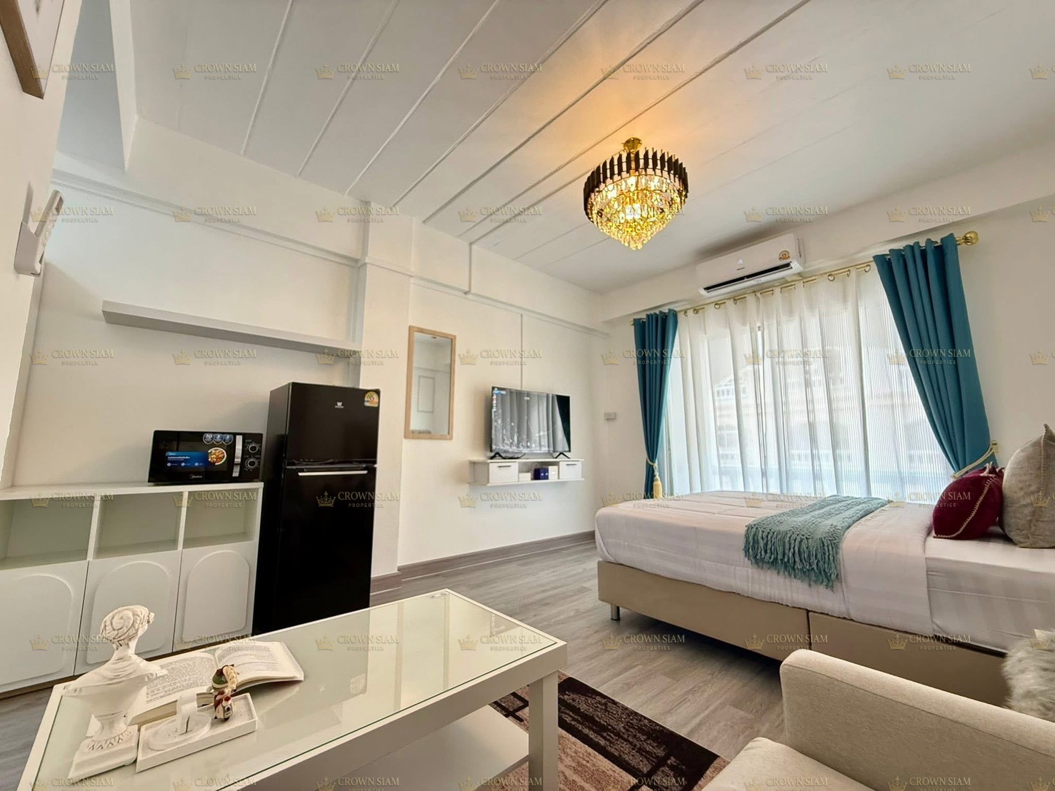 พัทยากลาง • นิรันดร์ พัทยากลาง • ชั้น 3 สตูดิโอ - Image 6