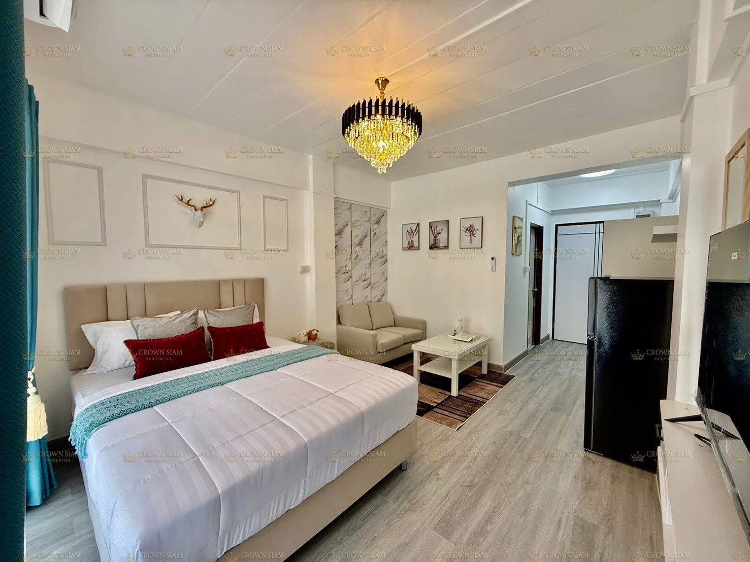 พัทยากลาง • นิรันดร์ พัทยากลาง • ชั้น 3 สตูดิโอ - Image 3